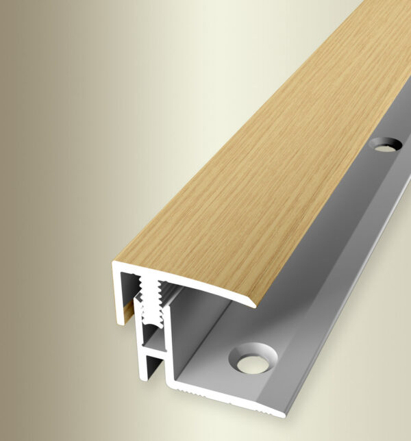 Profil 560 H30 stejar deschis